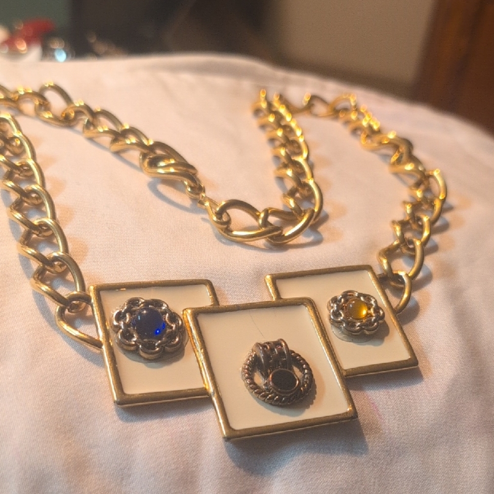 VTG Monet Statement Necklace